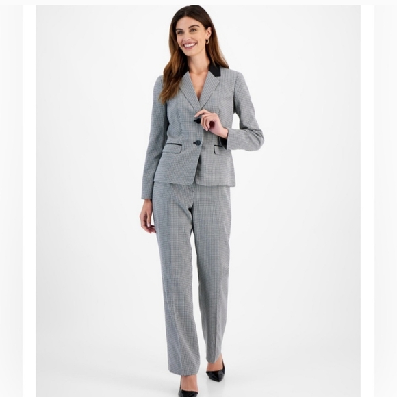 NWT Le Suit Two Button Blazer Pants Suit Lt Grey Multi Size 6 - Picture 1 of 10